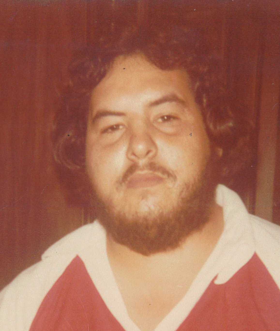 Obituary of Ernesto Montemayor | Thomae Garza Funeral Home San Beni...
